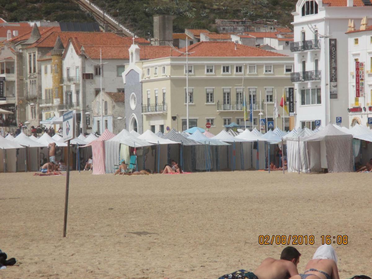Lemos Family Beach House Nazaré Exterior photo